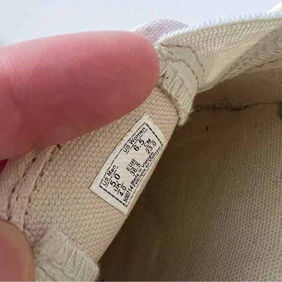 Vans Classic Slip-On light pink Classics sneakers size 6.5 - Picture 4 of 7